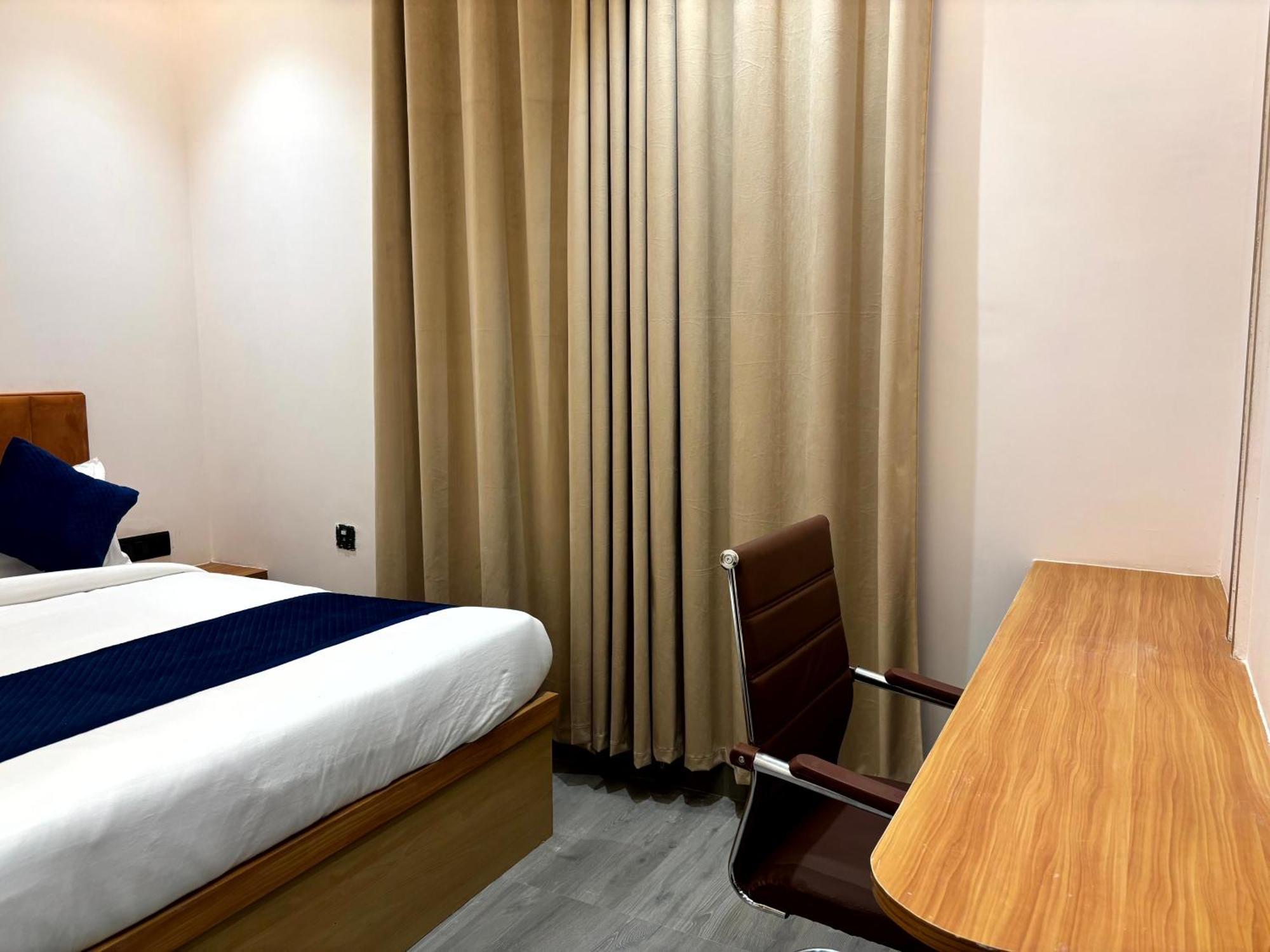 Hotel Taj Way By Jyoti Villa Agra  Exteriér fotografie